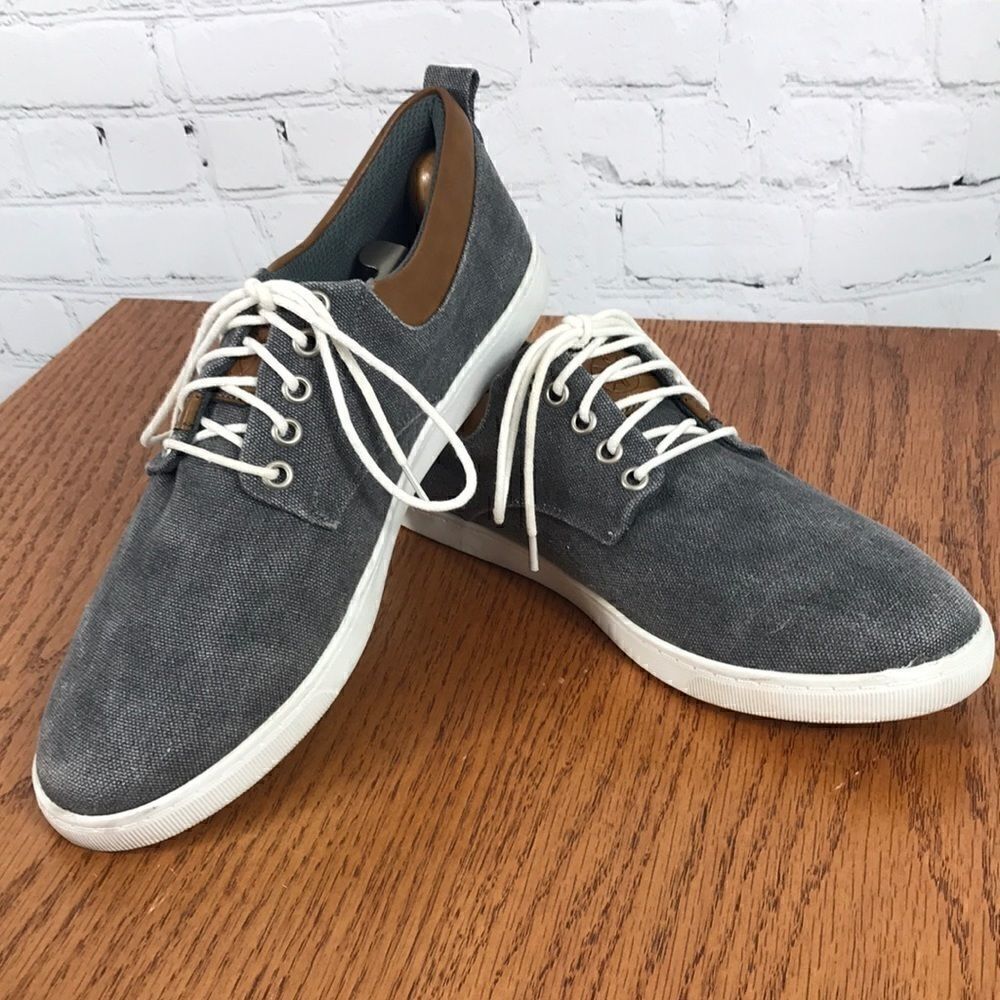 Bull Boxer Size 8 Gray Canvas & Tan accents EUC